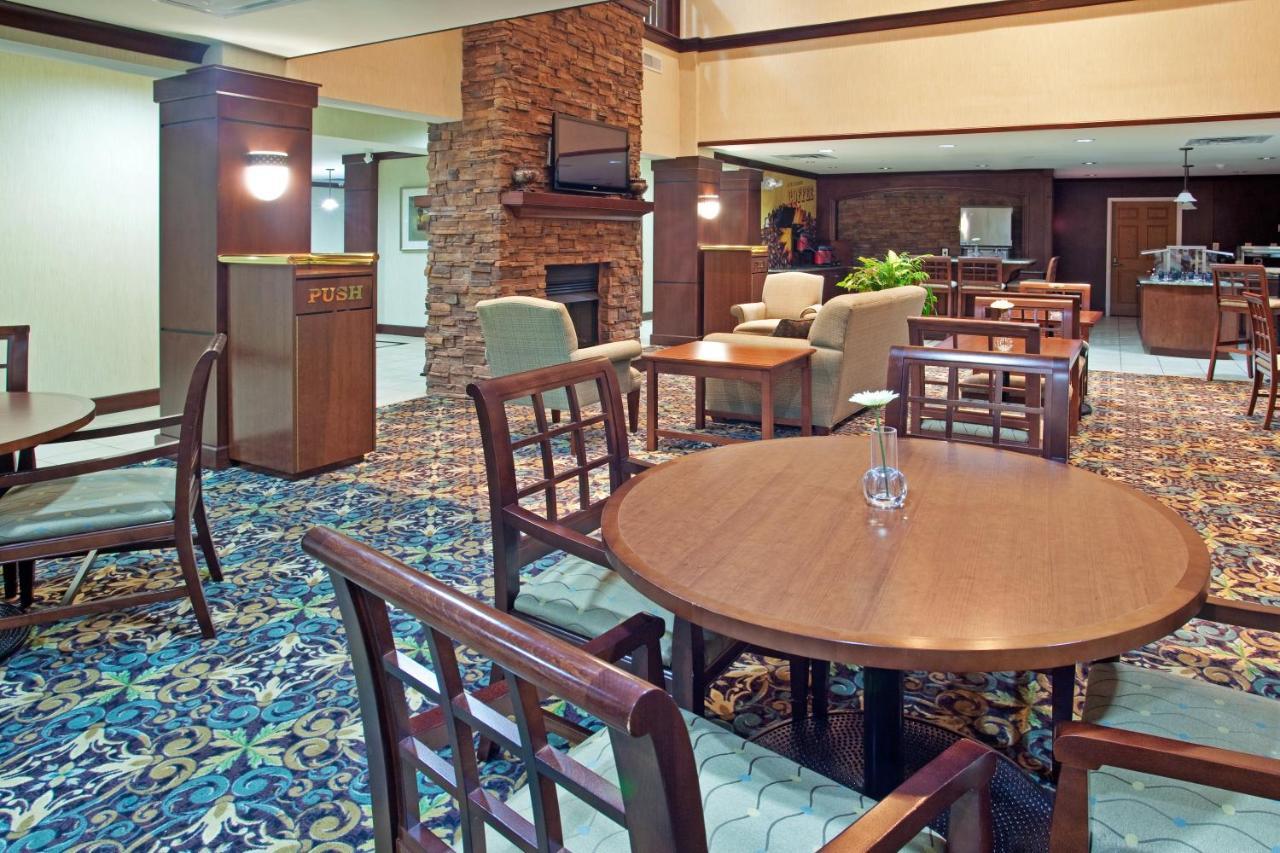 Staybridge Suites Elkhart North, An Ihg Hotel Екстер'єр фото